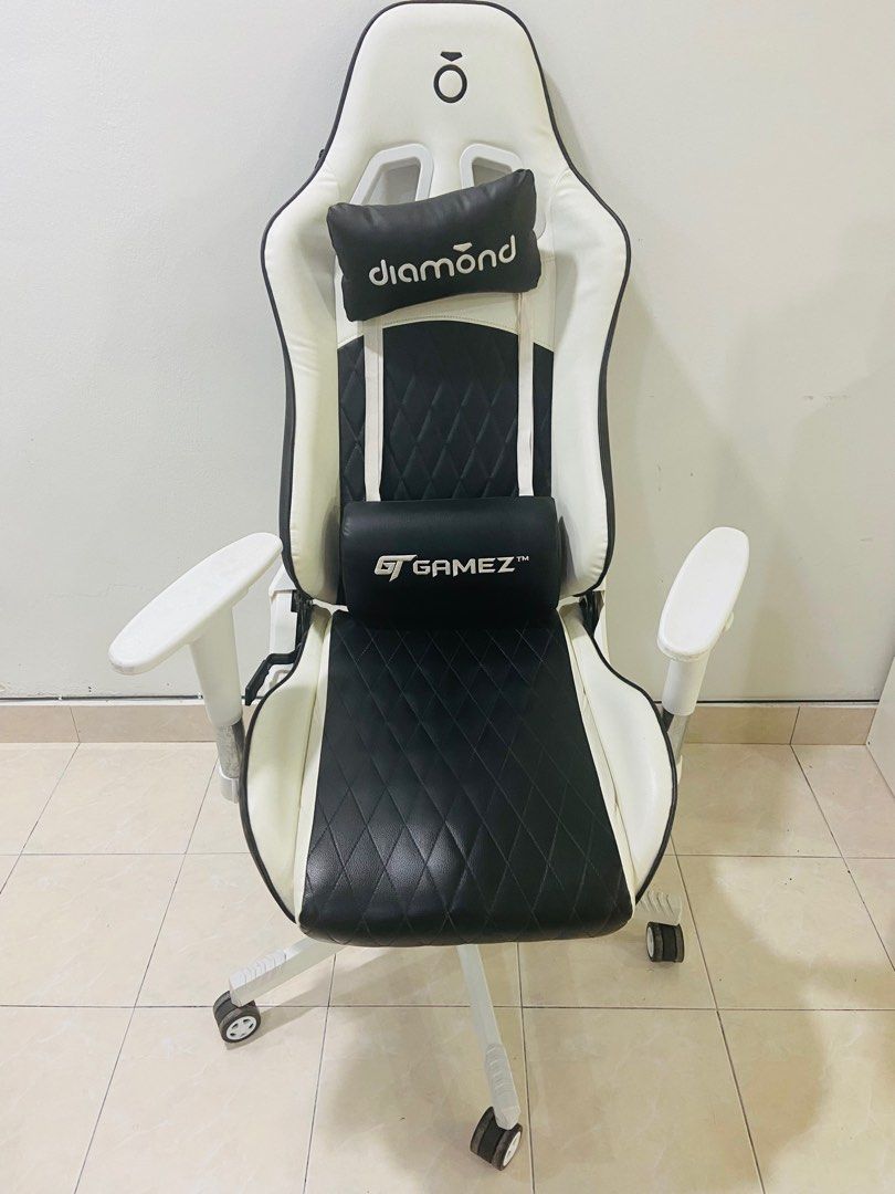 Maxis gaming chair top