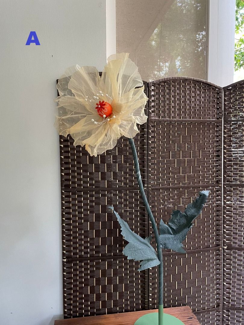 Giant Fake Flowers, Furniture & Home Living, Home Decor, Artificial