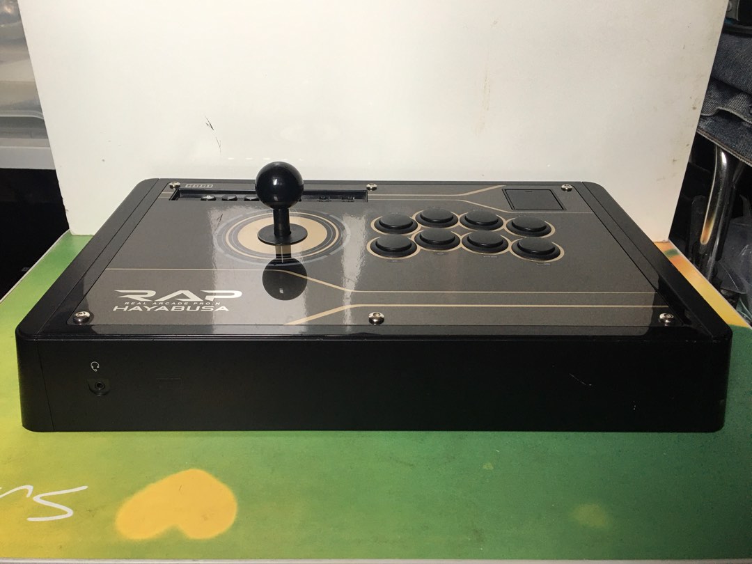 リアルアーケード Pro.N HAYABUSA HORI PS4-092 株式会社 HORI | リアルアーケードPro.N HAYABUSA for