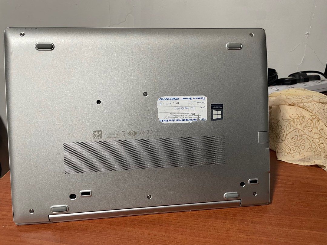 Hp EliteBook i7 8th Gen 8GB 256GB SSD win 11 Pro Refurbished Laptop