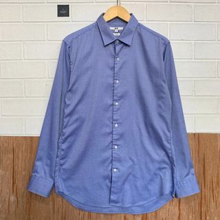Kemeja Uniqlo Blue