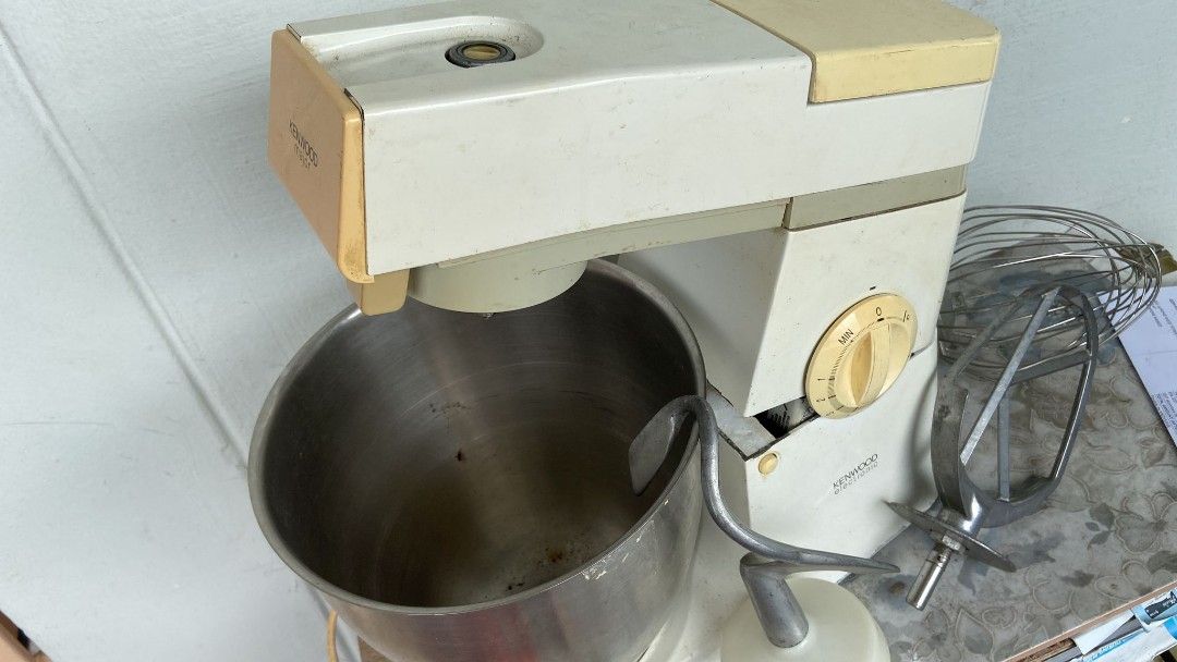 KenWood Dough Mixer, Furniture & Home Living, Kitchenware & Tableware