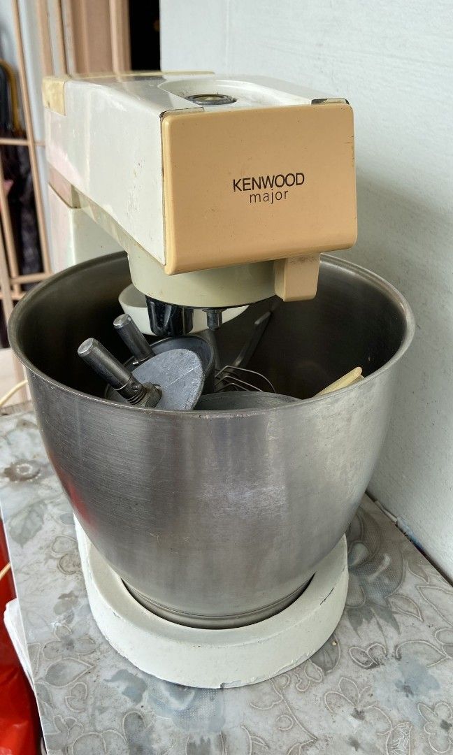 KenWood Dough Mixer, Furniture & Home Living, Kitchenware & Tableware