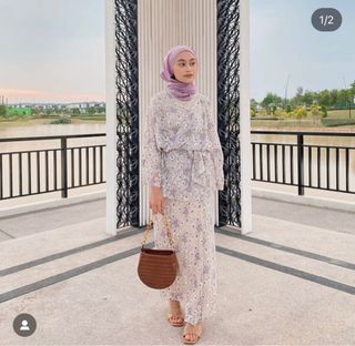 (Category: ) located in . Submitted by ayranadira (Listing ID 1224102550, Image 1). Description: .