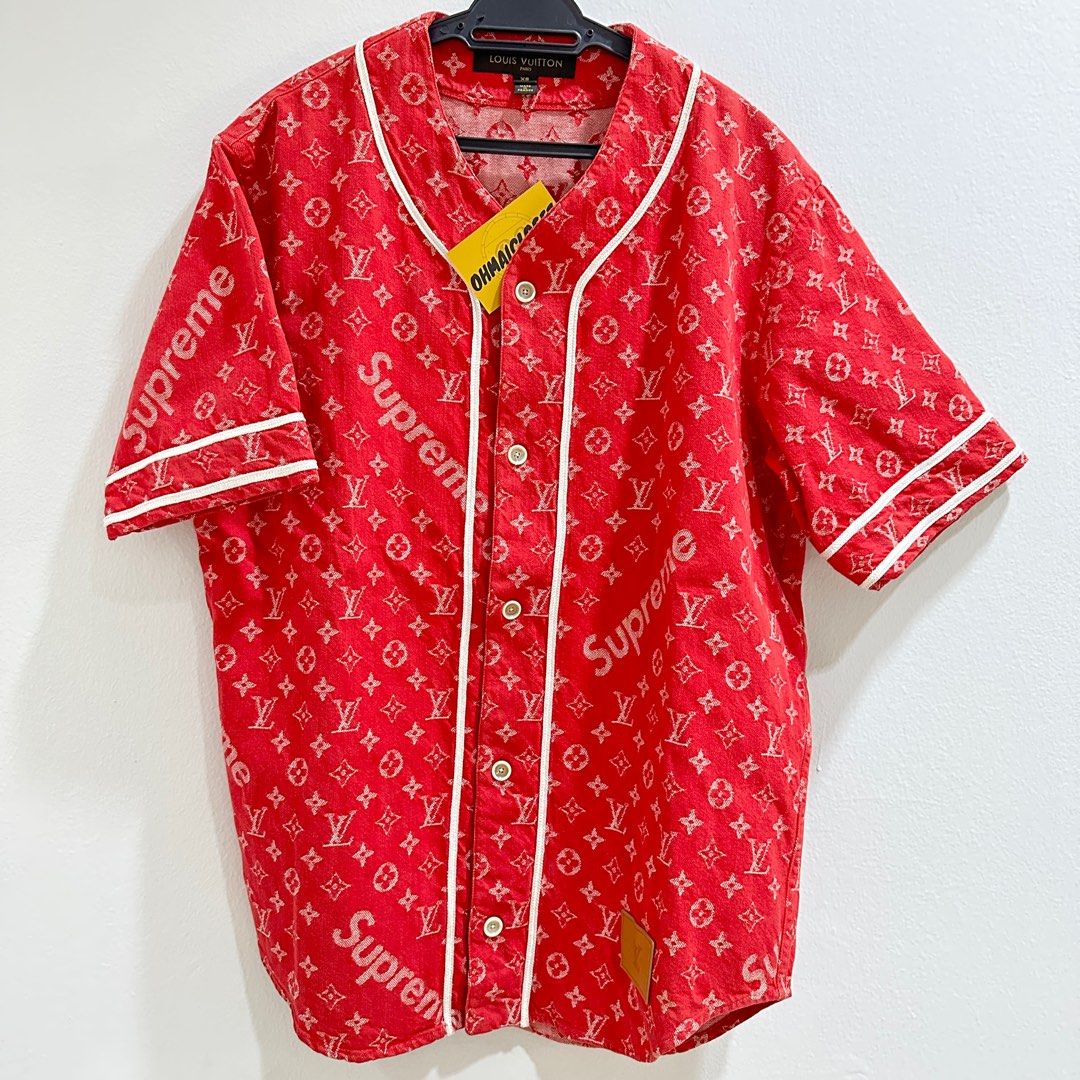 𝐑𝐀𝐑𝐄] Louis Vuitton x Supreme Jacquard Denim Baseball Jersey XS (Red),  Luxury, Apparel on Carousell