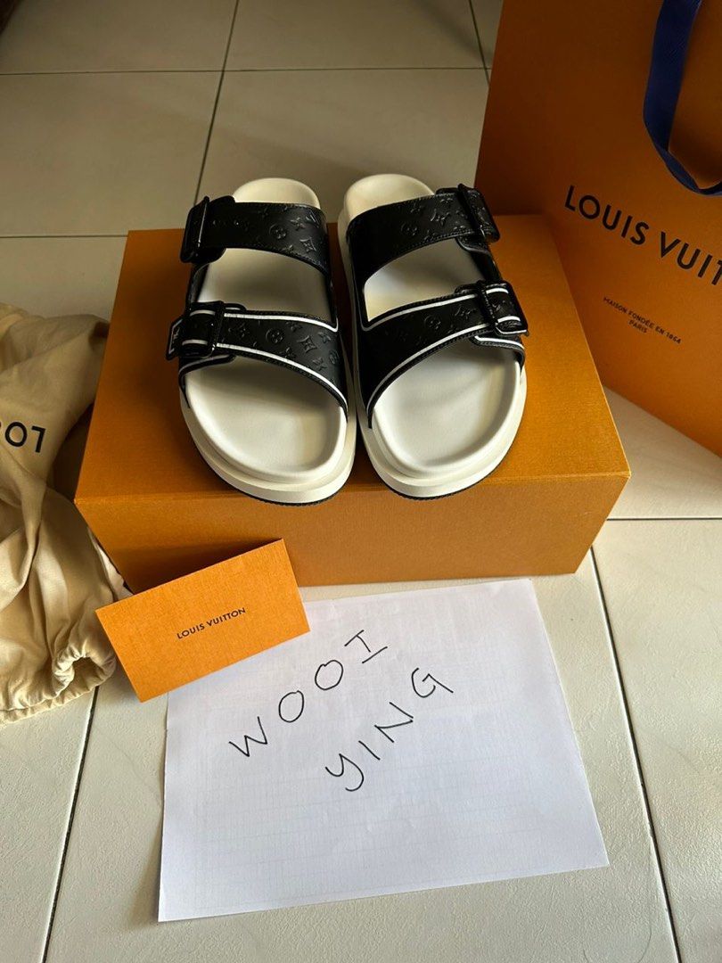 Louis vuitton lv trainer mule, Men's Fashion, Footwear, Flipflops and  Slides on Carousell