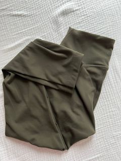 （分類：）位於 。 由 pwmmoww 提交（商品編號 1223962564，圖片 1）。簡介： 。