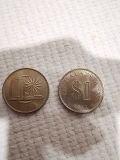 Malaysia 1971 $1 coins(2pcs)