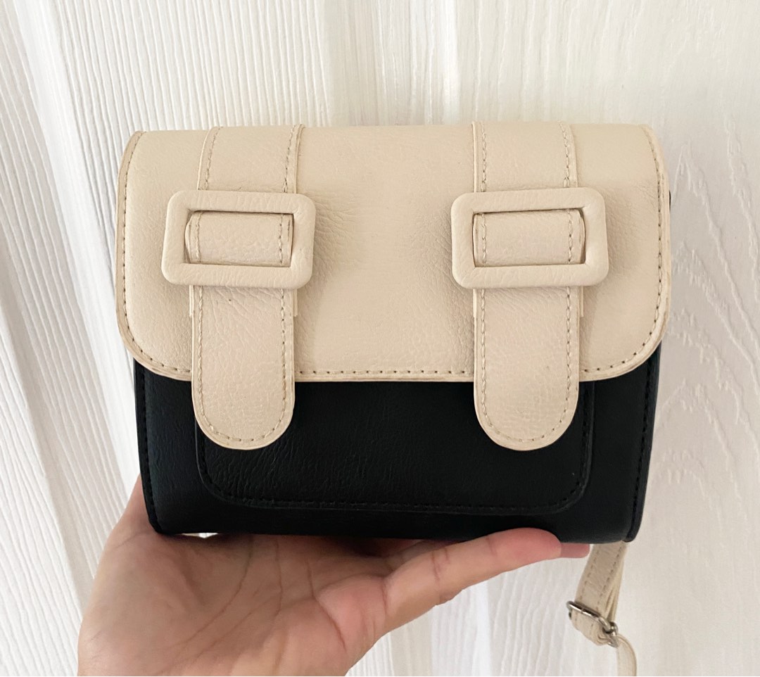 Micro sling bag on Carousell