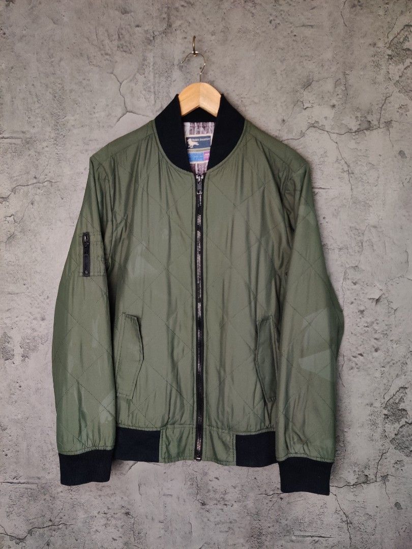Modern amusement top bomber jacket