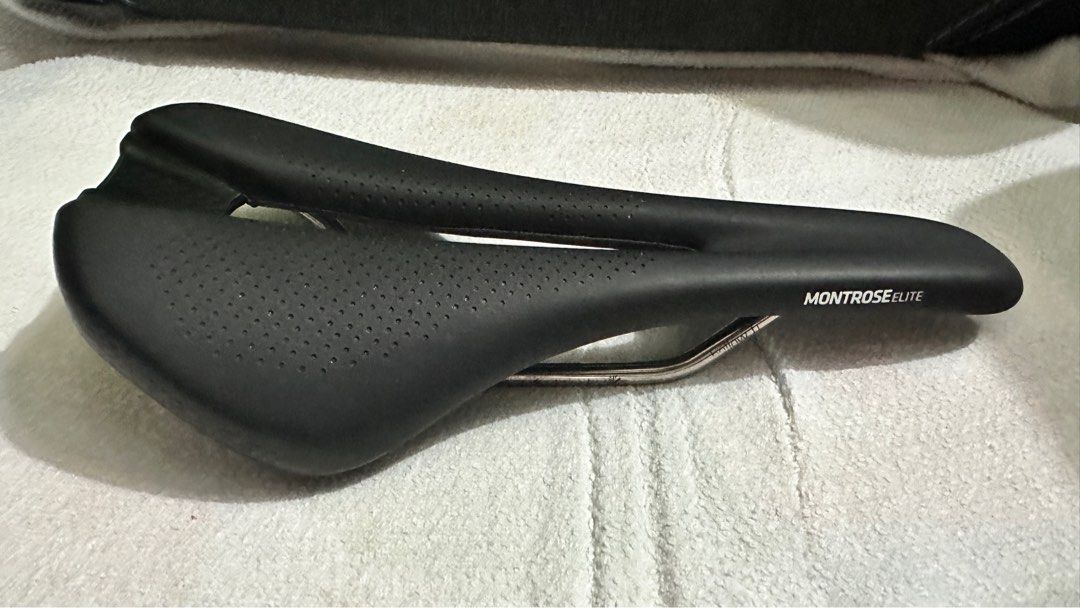 Montrose elite saddle