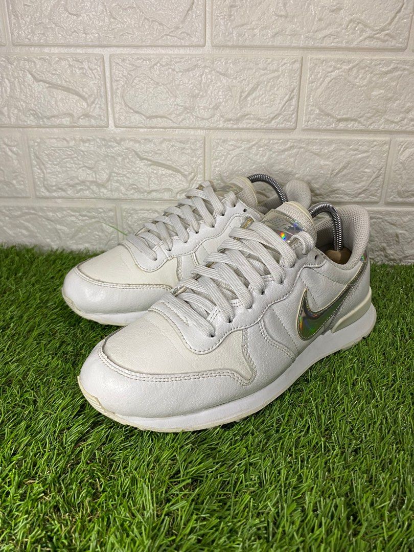 Nike Internationalist Summit White Women s Fashion Footwear