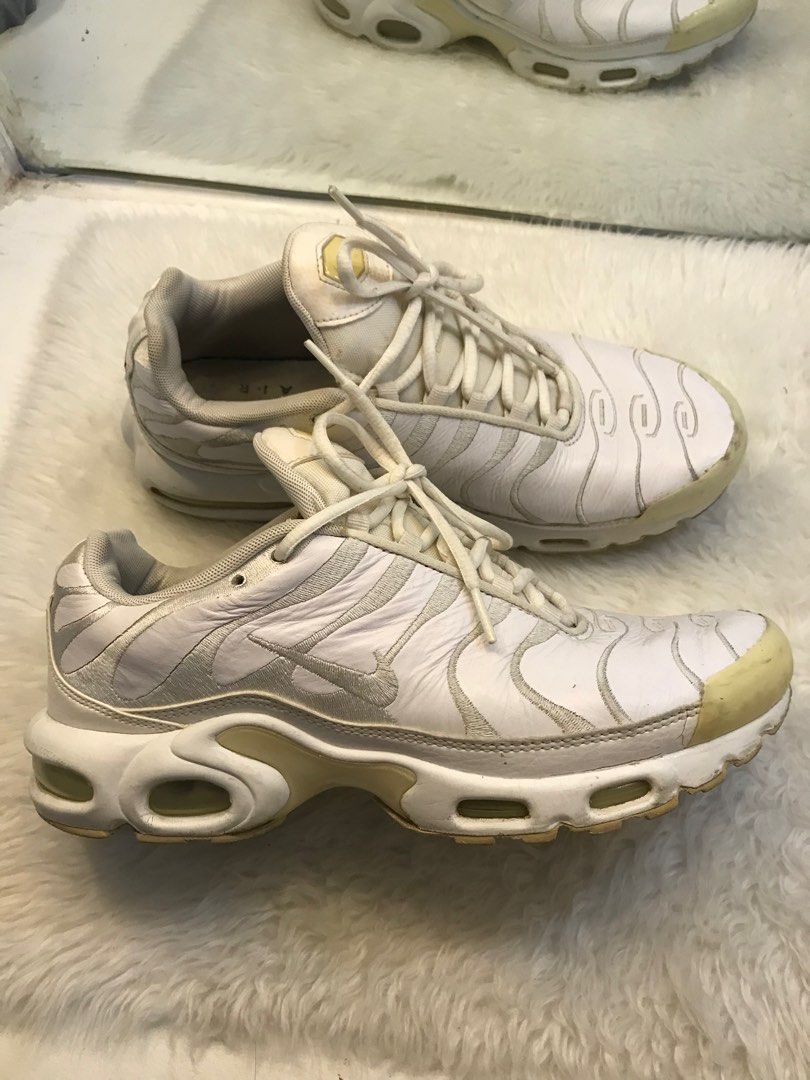 Nike tn air size 9 Men s Fashion Footwear Sneakers on Carousell