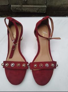 Noche Heels - Red Cream Size 36