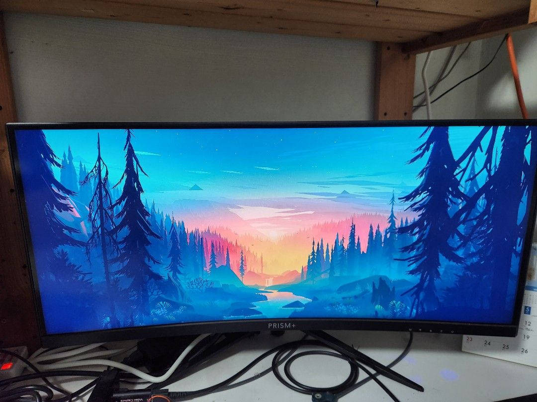Prism plus X300 Ultrawide 200Hz, Computers & Tech, Parts & Accessories