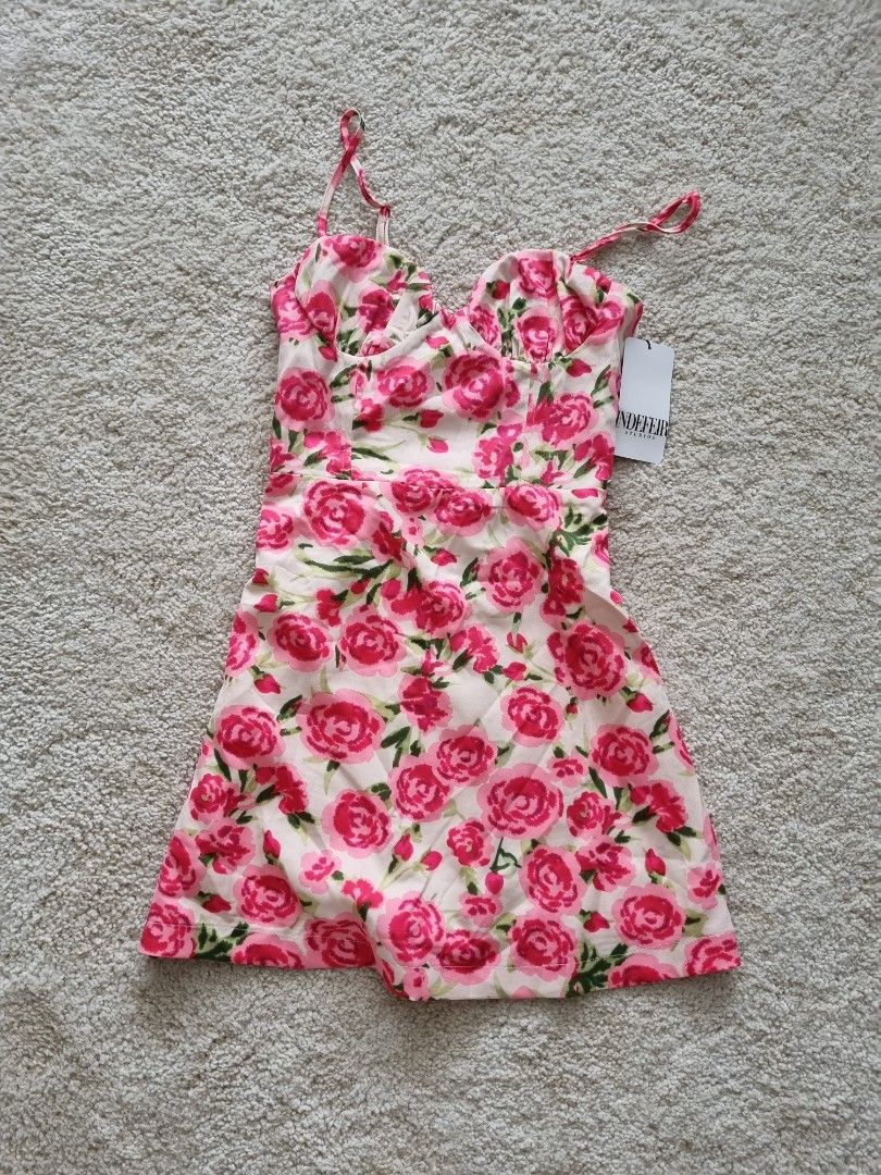 Red rose mini dress, Women's Fashion, Dresses & Sets, Dresses on Carousell