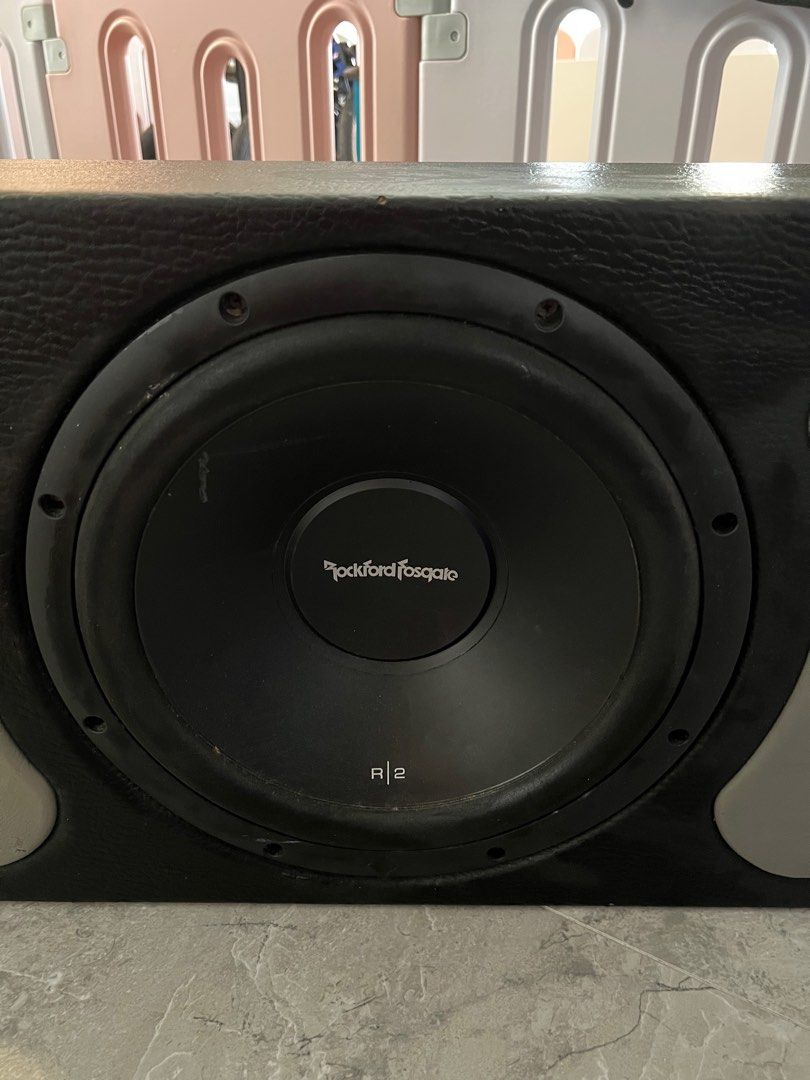 ROCKFORD FOSGATE R1-1X12 - Subwoofer In Cassa 300mm  12 Subwoofer In Cassa 300mm 12 Potenza Rms 200 Watt