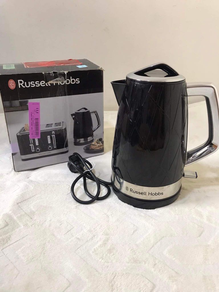 Russell Hobbs Structure Edition 1.7 Liters Cordless Kettle on Carousell