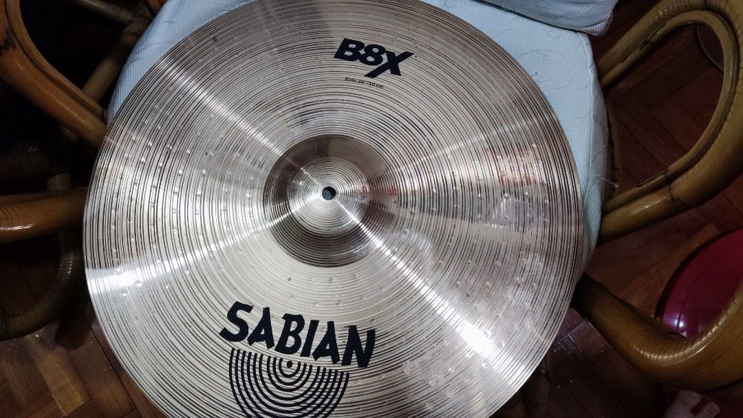 Sabian b8x store 20 ride