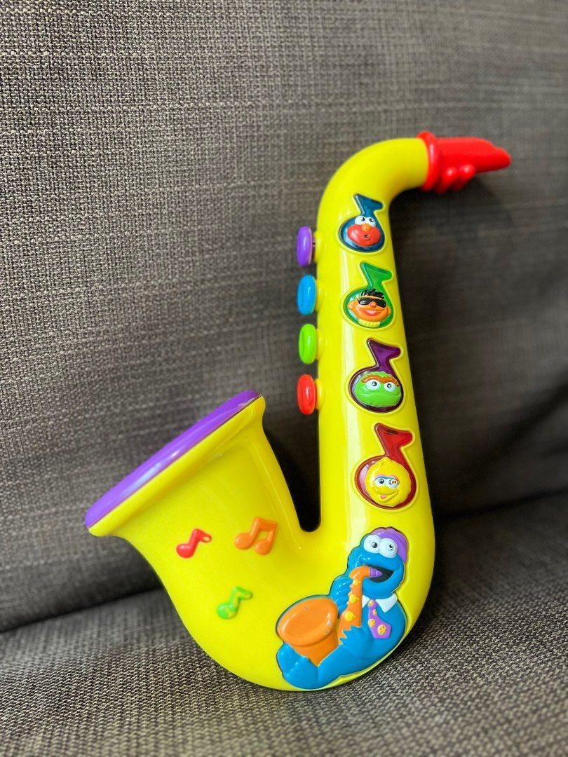 Sesame street hot sale saxophone toy