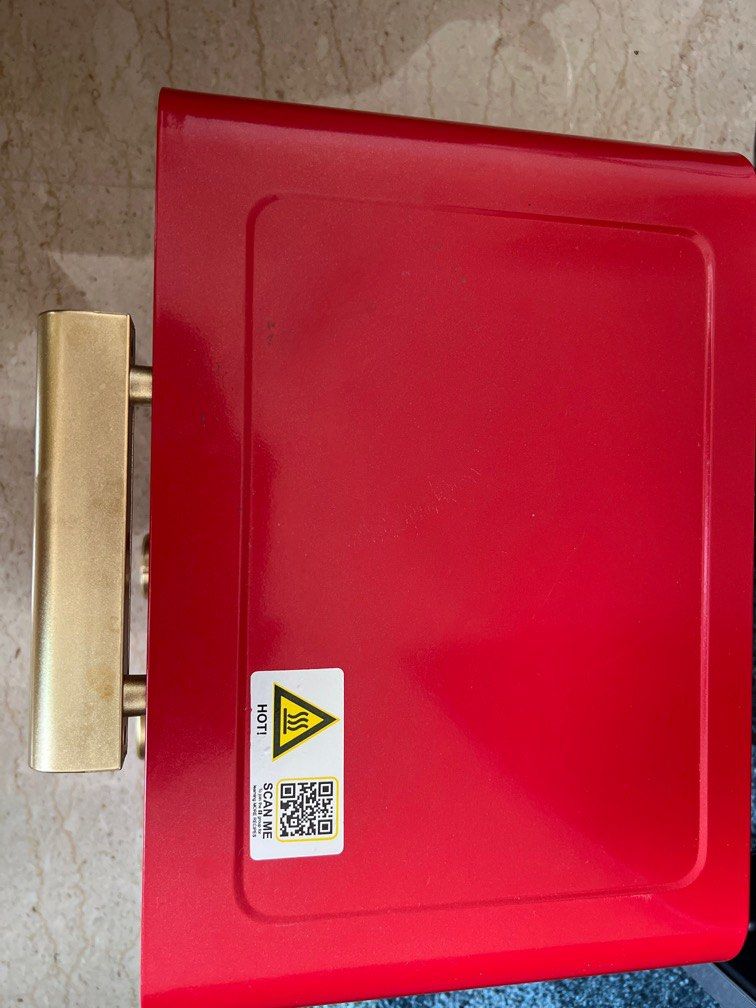 Seldom used La Gourmet toaster, TV & Home Appliances, Kitchen