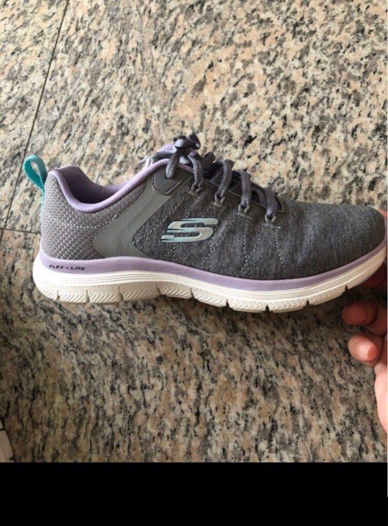 Skechers 705 top