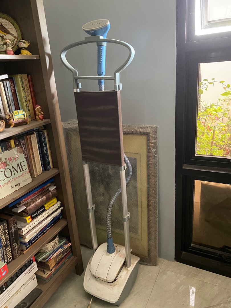 Stirling Garment Steamer, Furniture & Home Living, Cleaning & Homecare