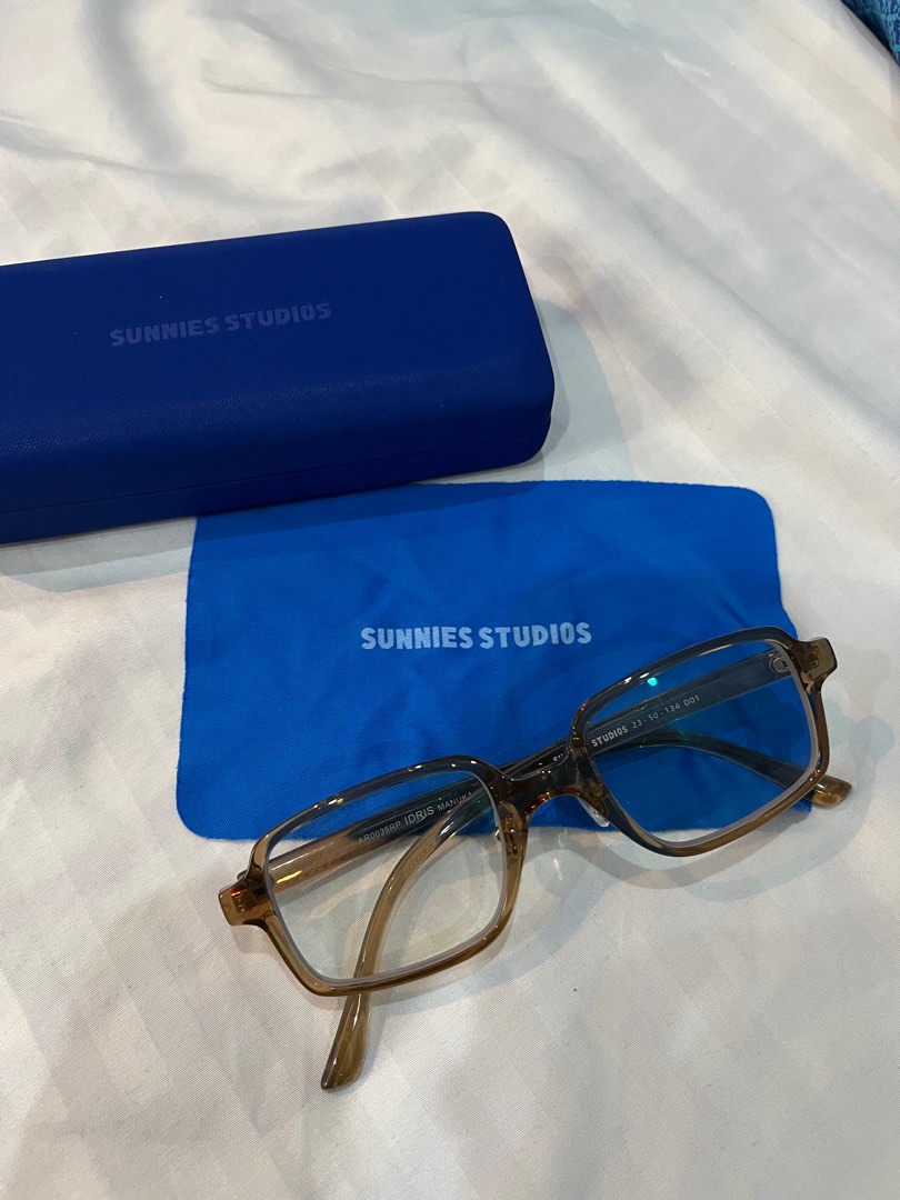 Sunnies Studios AntiRadiation Idris Glasses in Manuka, Women's Fashion