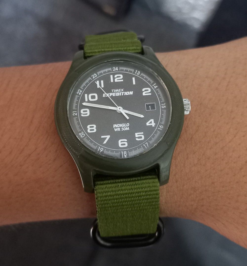Jam tangan timex cheap indiglo wr 50m