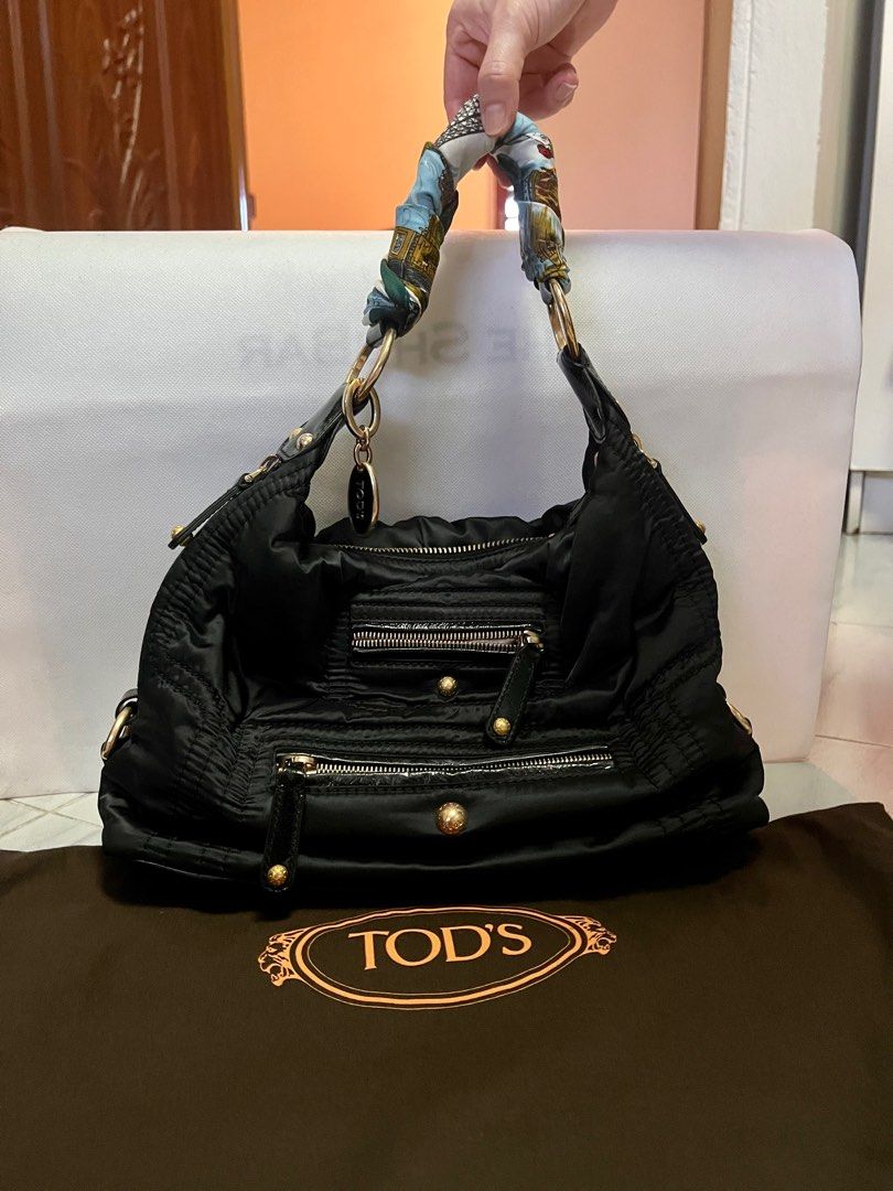 Tods Pashmy Hobo Black Shoulder Bag