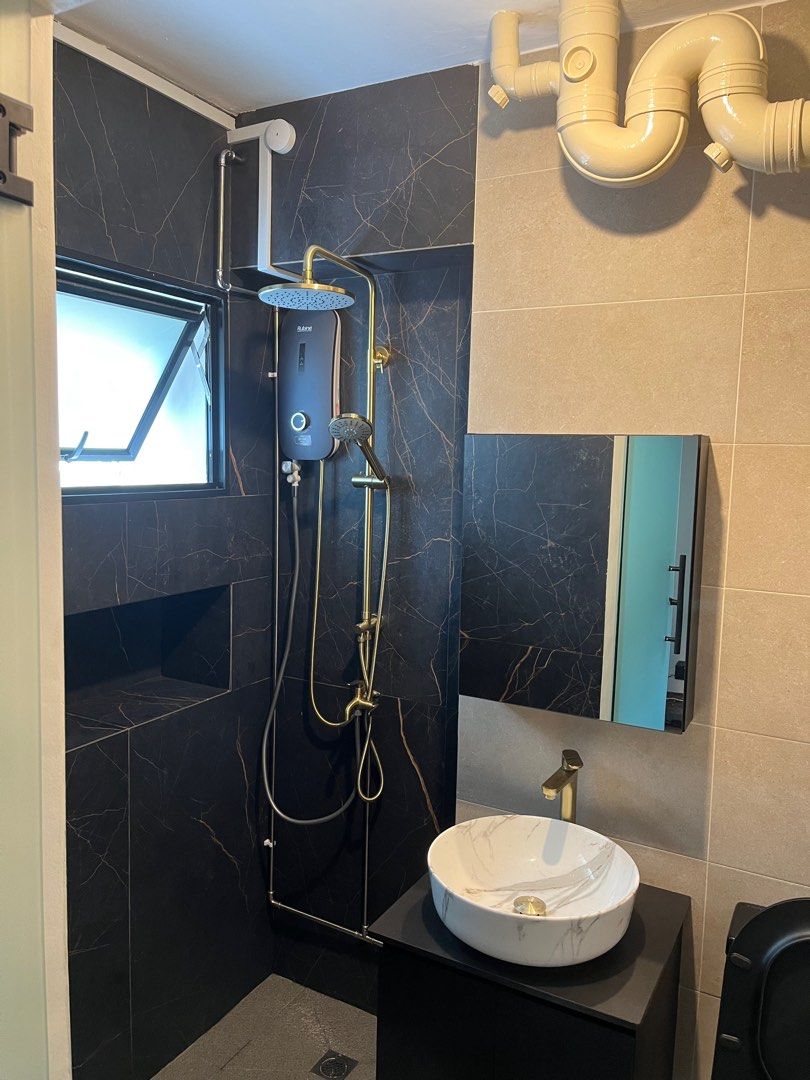 Toilet Renovation Tiling (HDB, Private)62863115362306114