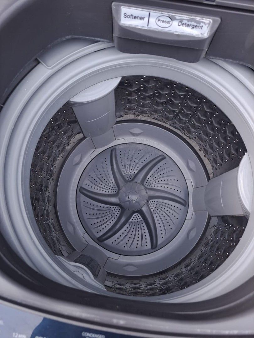 Toshiba top load washing machine 9 kg, TV & Home Appliances, Washing