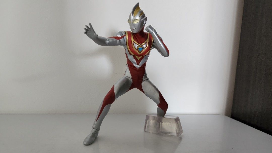 Ultraman Gaia V1 Hero's Brave Statue Figure, Hobbies & Toys, Toys ...