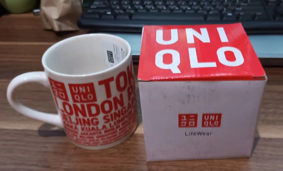 Uniqlo 2pc Mug (Category: Coffee & Tea Tableware) located in Batangas. Submitted by decluterring_tita (Listing ID 1223953182, Image 1). Description: Limited Edition 2pcs mug.