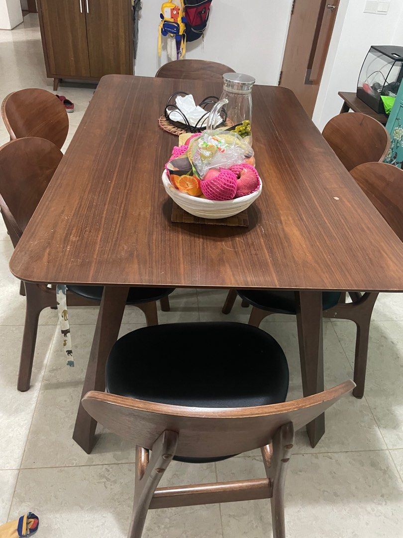 Urgent house moving sale dining table 6 chairs, Furniture & Home Living, Furniture, Tables