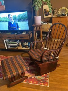 Vintage Mid-Century Rocking Chair With Ottoman