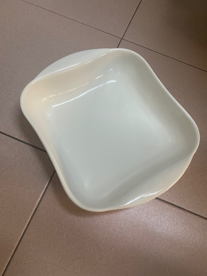 Vivo Stoneware Square dish, Furniture & Home Living, Kitchenware