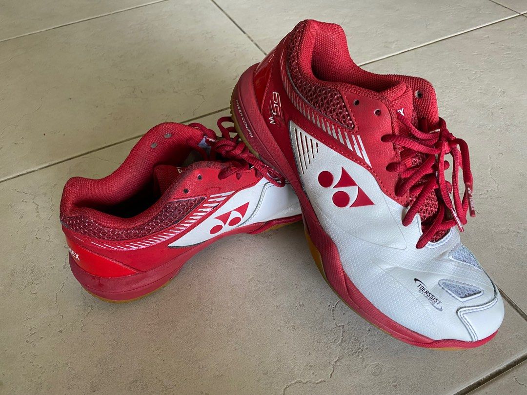 Yonex 65 Z 2 wide white red Sports Equipment Sports Games