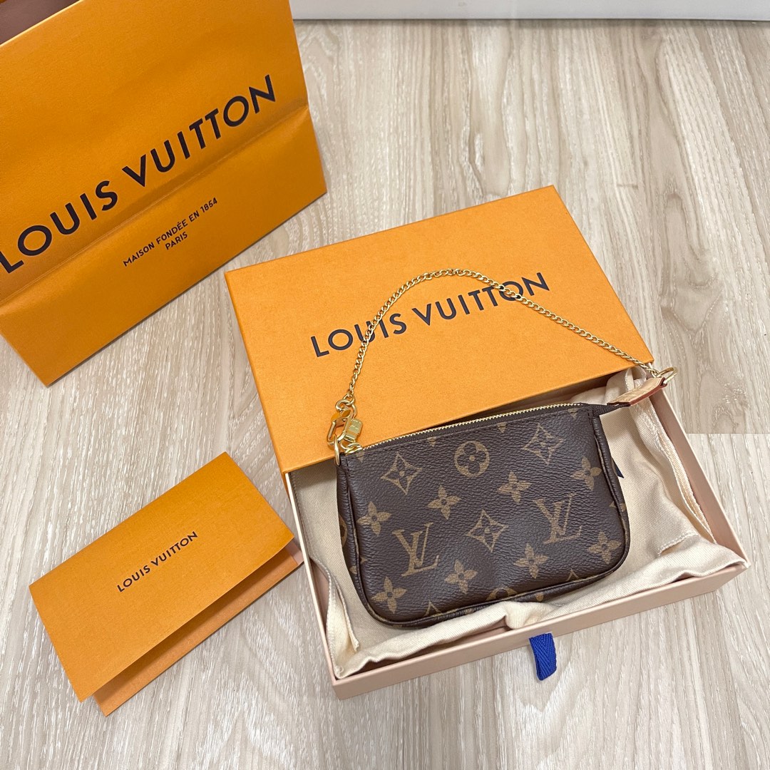 Authentic Louis Vuitton Escale Mini Pochette, Luxury, Bags & Wallets on  Carousell