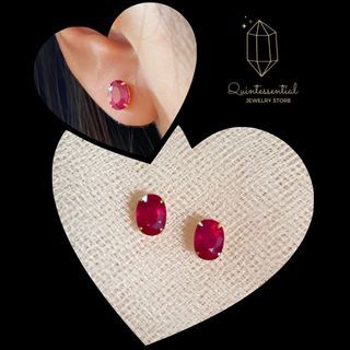 2.4 carats Natural Ruby Earrings in K18 Japan Gold