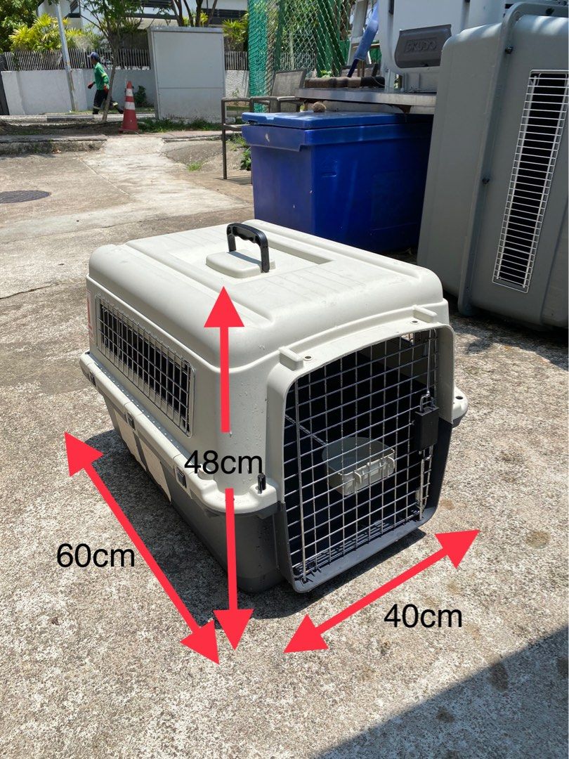 2nd hand 2025 dog crate