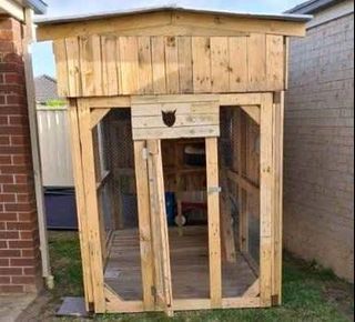 3.5m Cat enclosure - handmade with large roof - FREE DELIVERY Melbourne wide