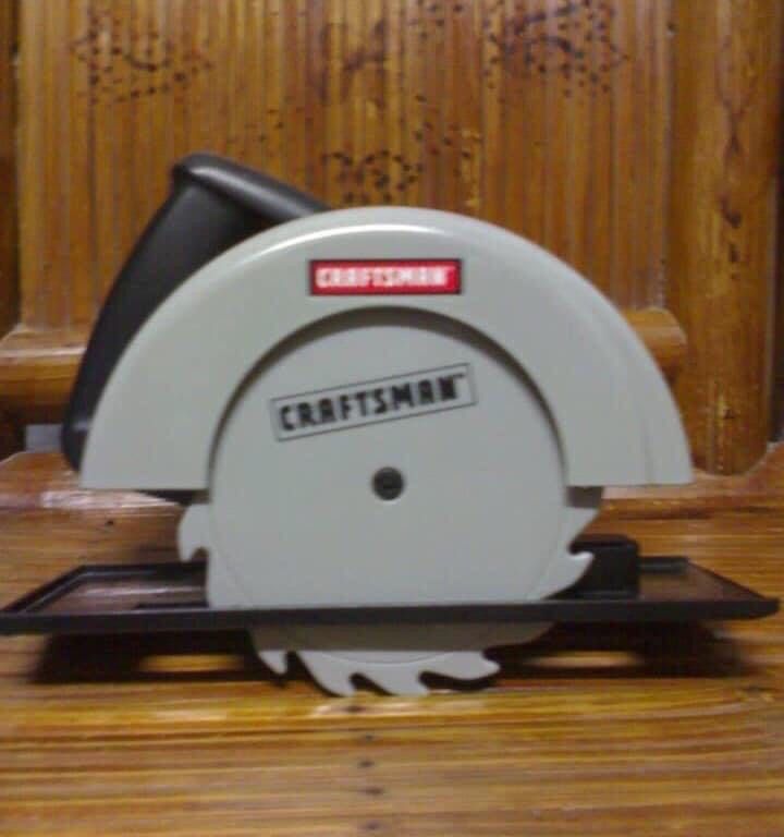 🧸 CRAFTSMAN 7-piece Life-Size Tools Set 🧸 (Category: Construction Tools & Equipment) located in Dasmarinas. Submitted by xavier_and_tracy (Listing ID 1225868818, Image 2). Description: 🧸 CRAFTSMAN 7-piece Life-Size Tools Set 🧸 • Brand: Craftsman • Condition: Good / Functioning • Inclusion: - Wet / Dry Vacuum Cleaner (batt opt) - Circular Saw (batt opt) - Hand Drill (batt opt) - Screw Driver - Wrench - Hammer - Goggles 💰 Php1000 💰.