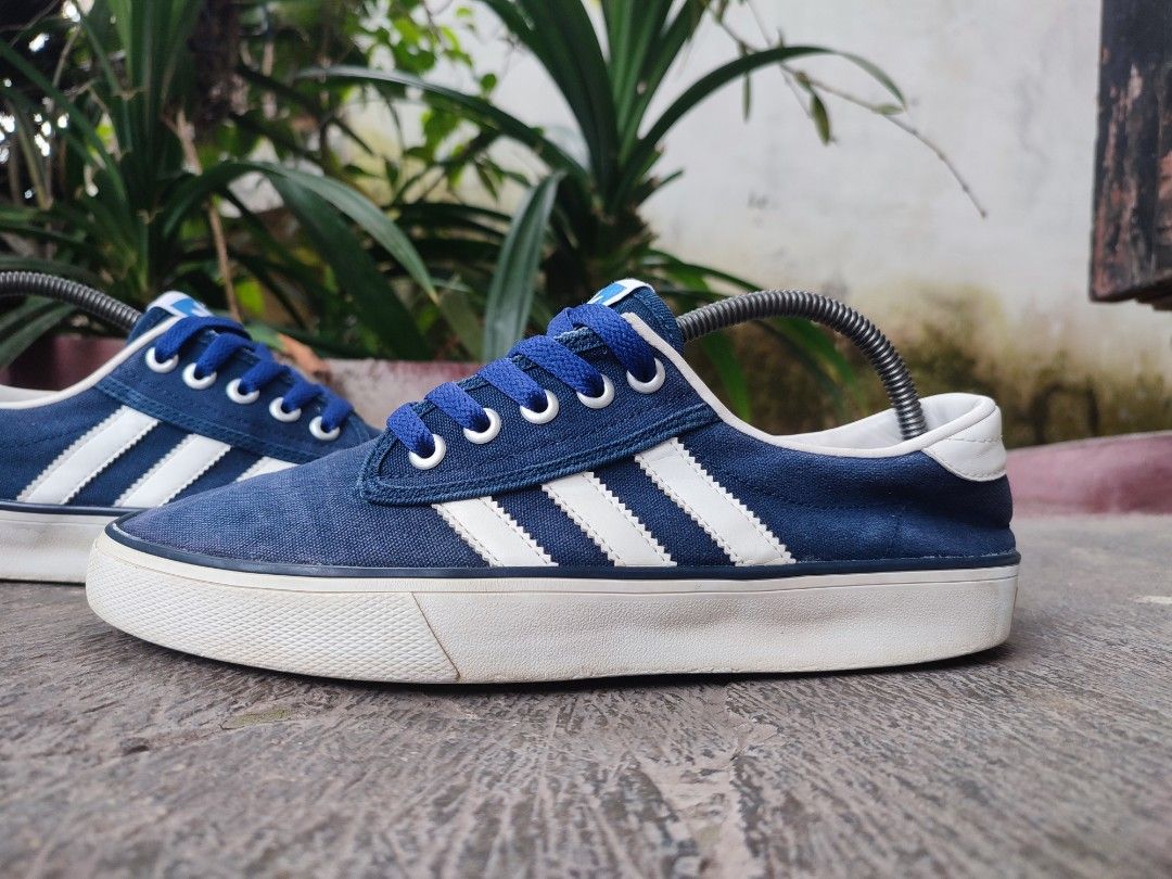 Adidas kiel navy blue