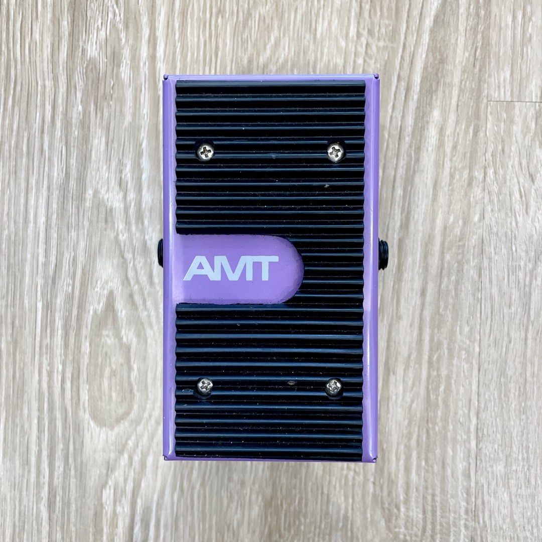 AMT Japanese Girl Wah WH-1, Hobbies & Toys, Music & Media, Musical 