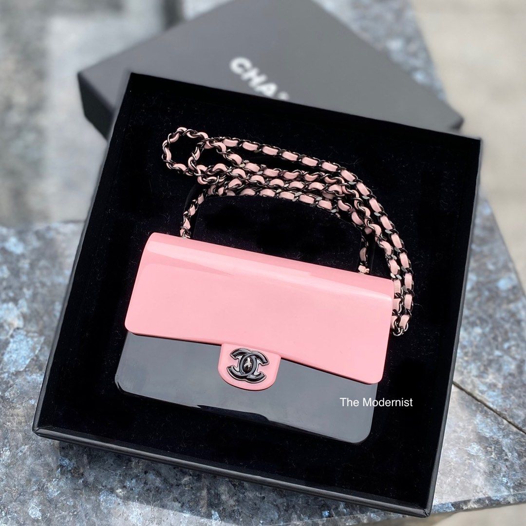 Chanel in pink..cute💙💙💙, Luxury, Bags & Wallets on Carousell