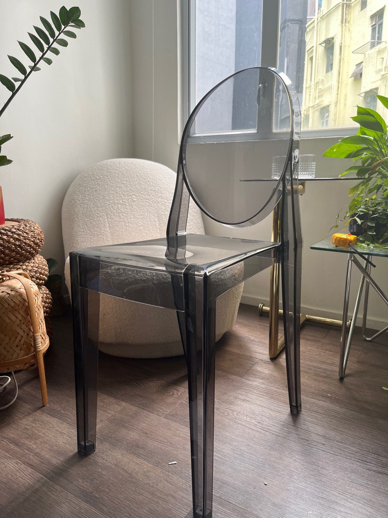 Authentic Kartell Ghost Chair, 傢俬＆家居, 傢俬, 椅子 Carousell