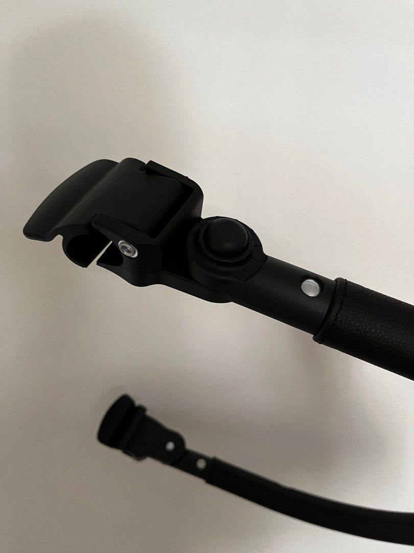 Babyzen yoyo bumper bar adjustable, Babies & Kids, Going Out, Strollers