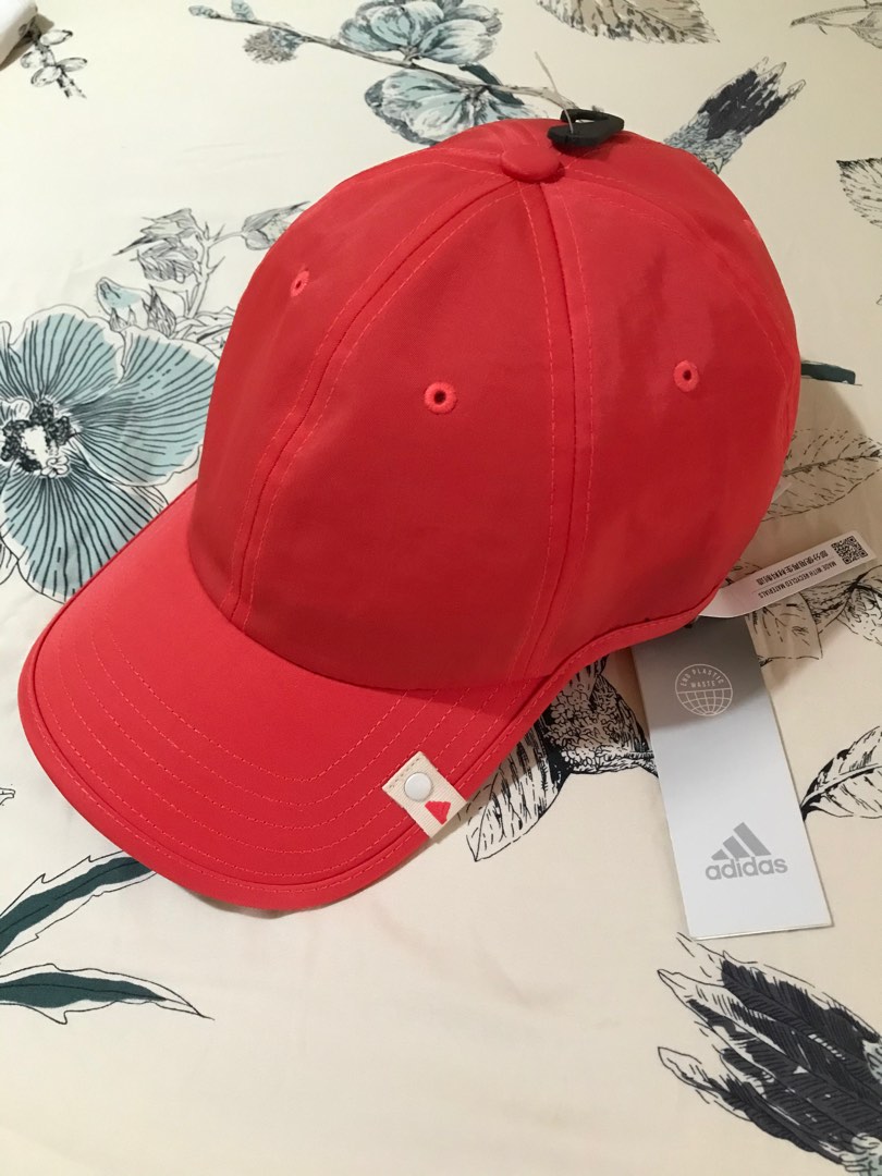 Adidas OSFM Running Dad Cap (Brand New) on Carousell