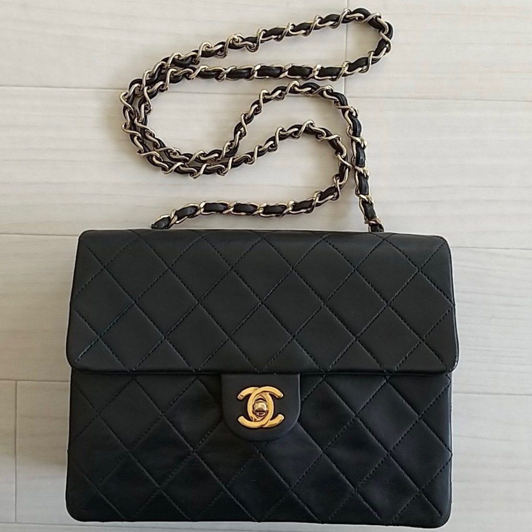 Chanel Bag , Luxury, Bags & Wallets on Carousell